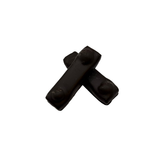 Marsipan med kirsebær i rom og mørk sjokolade